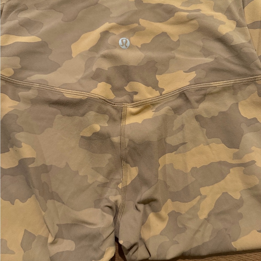 lululemon athletica Women's Camo Leggings in Tan & Brown